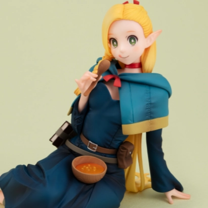 [Backorder] Melty Princess Marcille Palm Sized Figure Toy Gift