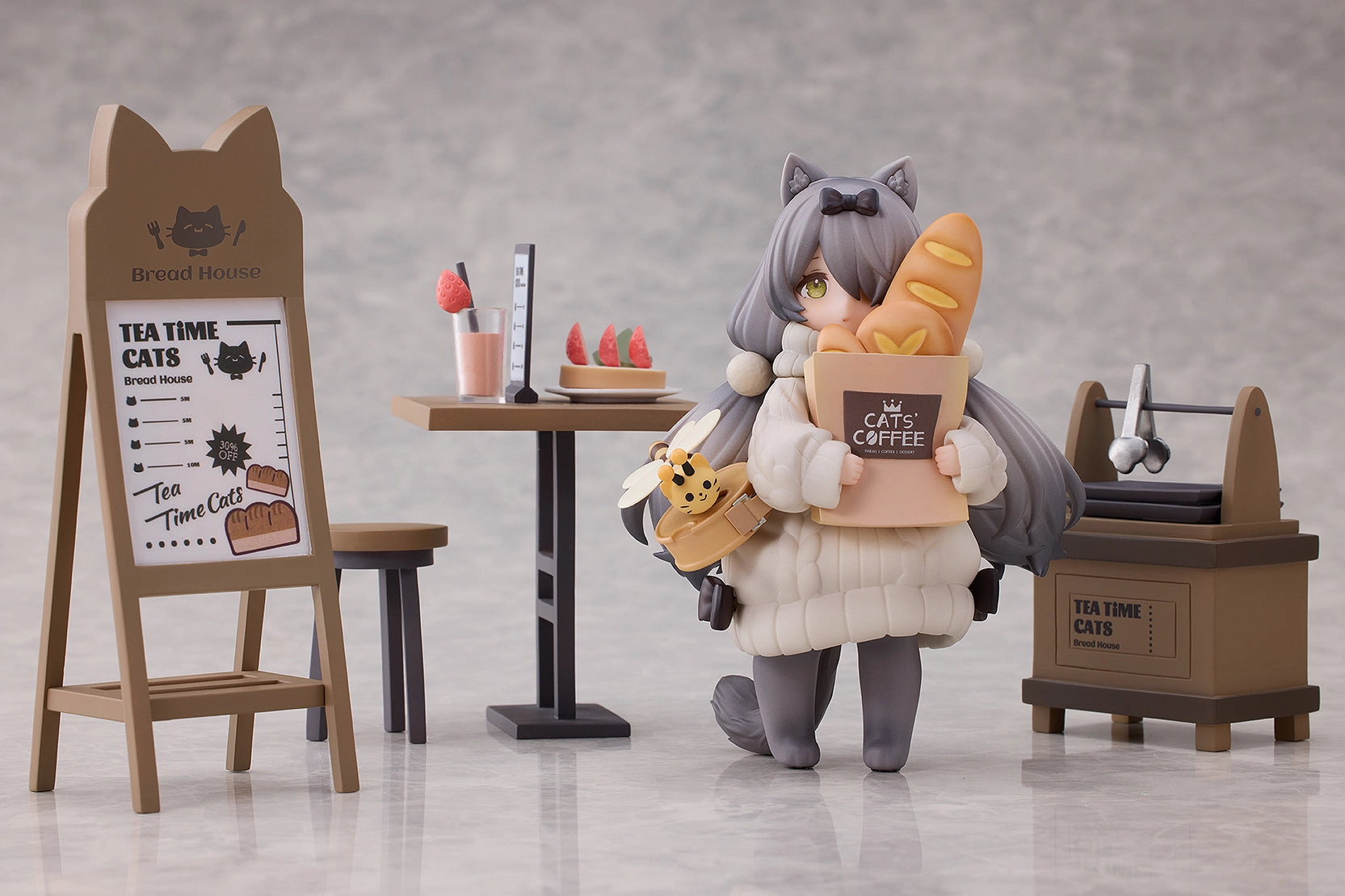 Tea Time Cats Scene: Cat Town Bakery Customer Patio Decor