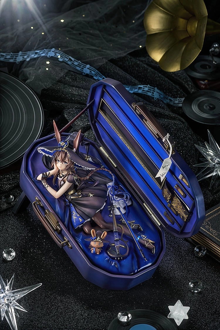 Vinyl Unit Collectible Toy Amiya: Solo Around The World Ver.