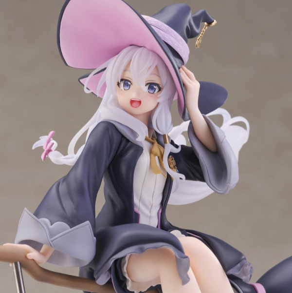Crystal Figure Wandering Witch: The Journey of Elaina AMP  Figure - Elaina (Witch Dress Ver.) Reissue