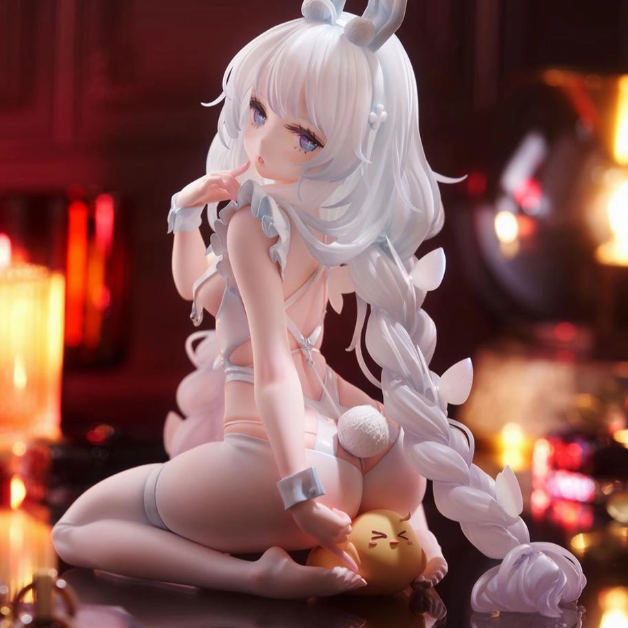 Azur Lane Le Malin Listless Lapin (with Deluxe Acrylic Base) Resin Model Gaming Decor