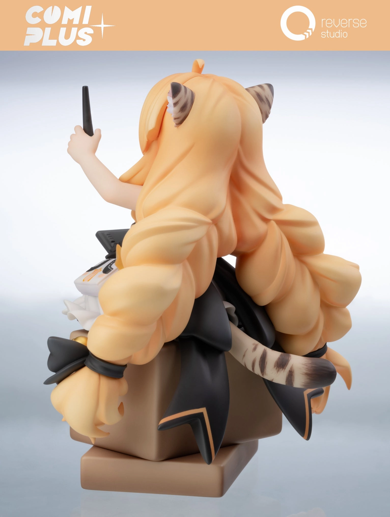 Jiong Maozi cp30 Memorial Ver. Custom Paint Vinyl Sculpture