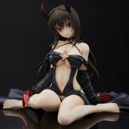 Coffee Table To LOVE-Ru Darkness Yui Kotegawa Darkness Ver. Renewal Package Edition