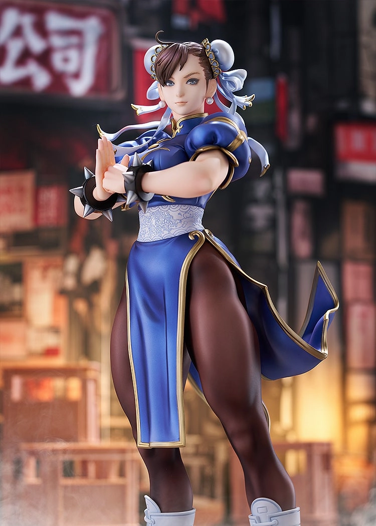 Chun-Li Standby Robot Decor app connected