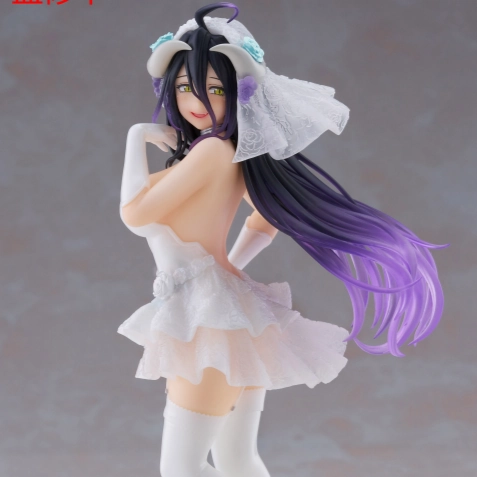 [Backorder] Overlord Coreful Figure Albedo (Wedding Ver.) Study room