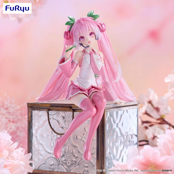 Hatsune Miku Noodle Stopper Figure Sakura Miku 2024 Pearl Color Ver. Cyborg Design