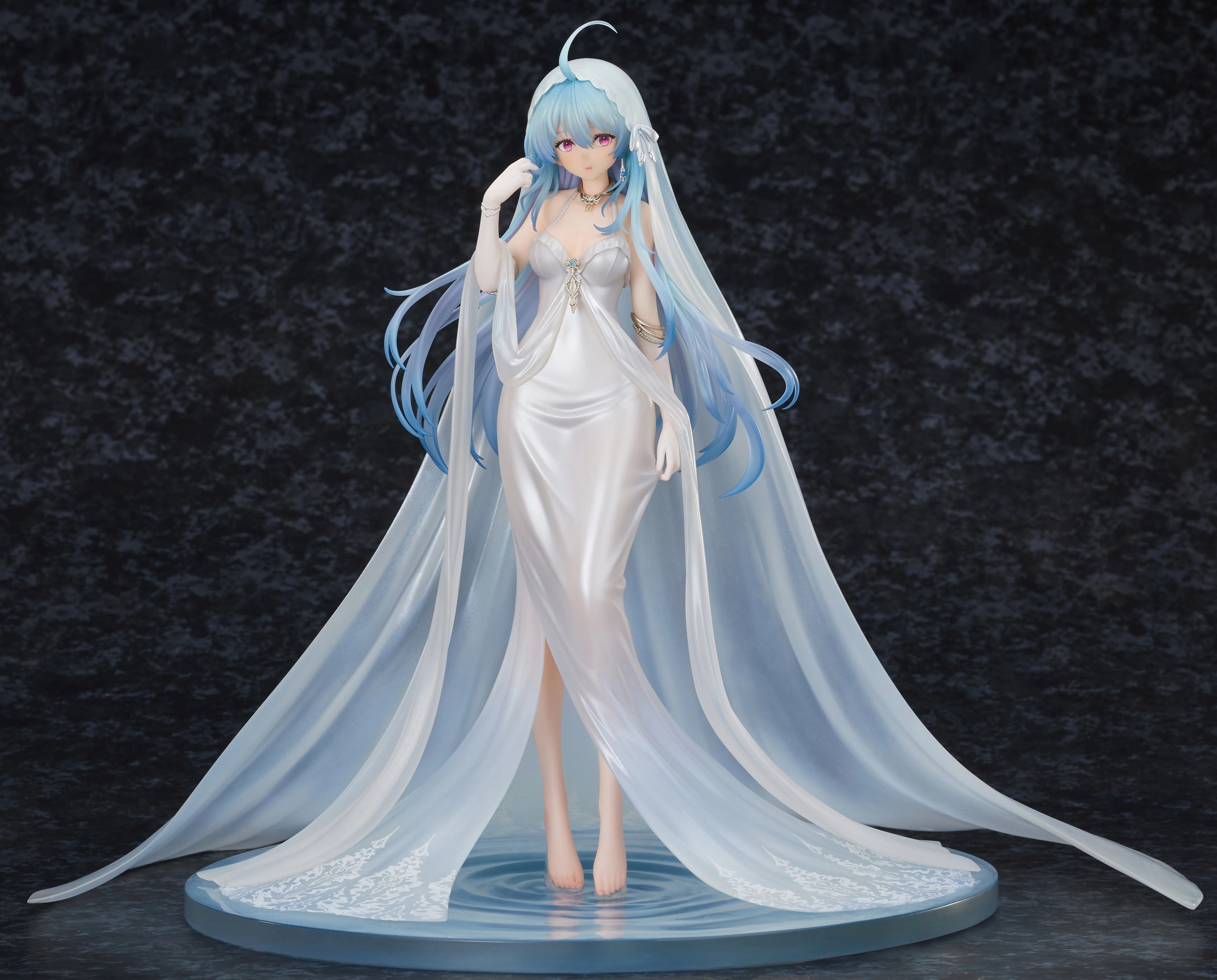 Azur Lane: Helena Miracle in White Ver. 1/7 Scale Figure Designer Collectible Character Item