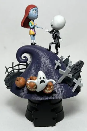 Modern Art Robot Toy Beast Kingdom Nightmare Before Christmas Jack & Sally D-Stage PVC Diorama Statue