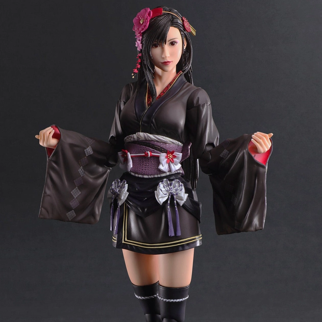 Final Fantasy VII Remake PLAY ARTS KAI Tifa Lockhart Exotic Dress Action Figure Superhero Hobby Archival Quality