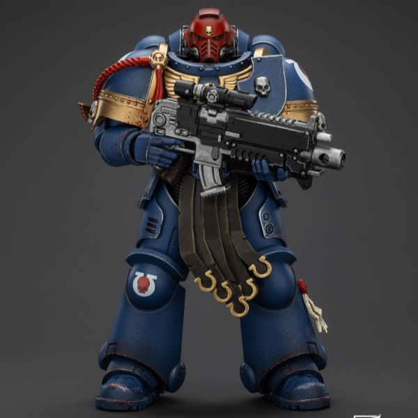 Premium Model WARHAMMER Ultramarines Sergeant Gadriel Collectors Edition
