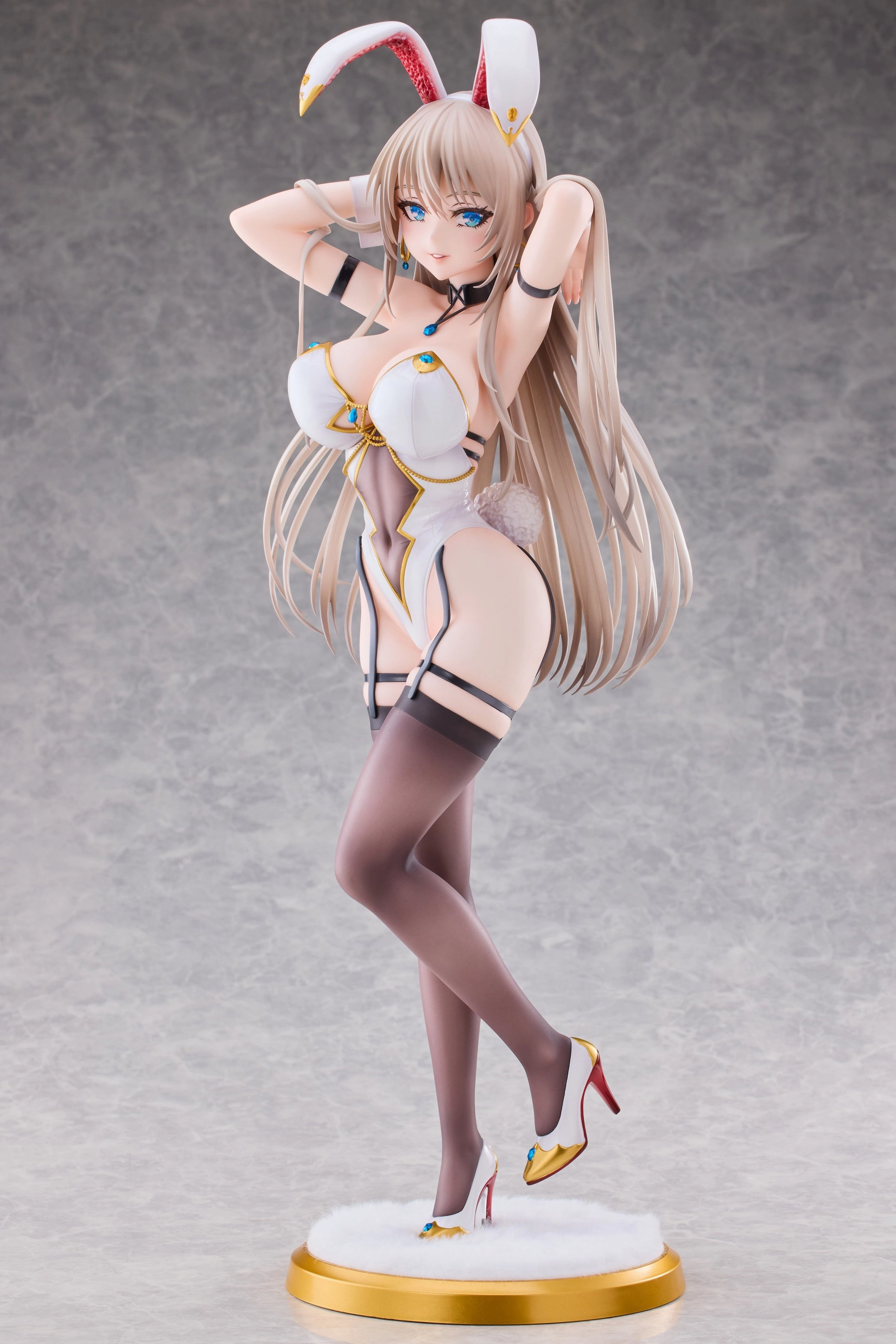 Series Set Movie Display White Bunny Onee-san Illustrated by sakiyamama Deluxe Edition