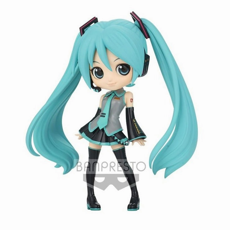 Vocaloid Q Posket Hatsune Miku [Version A] Chibi Display