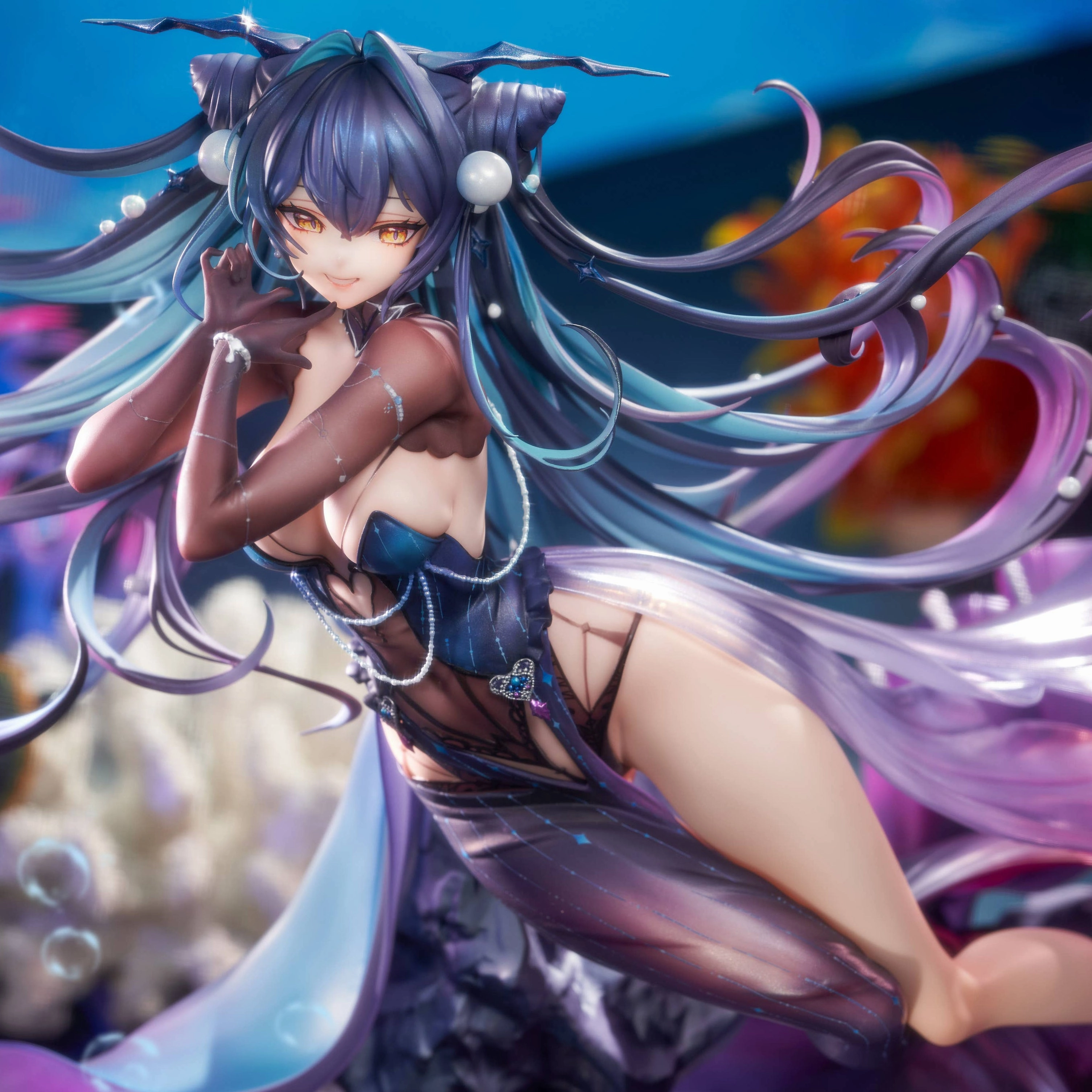 Goddess of Victory: Nikke Little Mermaid Abyss Flower Deluxe Edition Cat Figurine