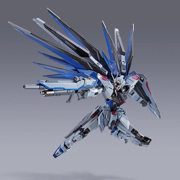 Landmark Replica Farm Animal Gundam Metal Build Freedom Gundam (Concept 2)