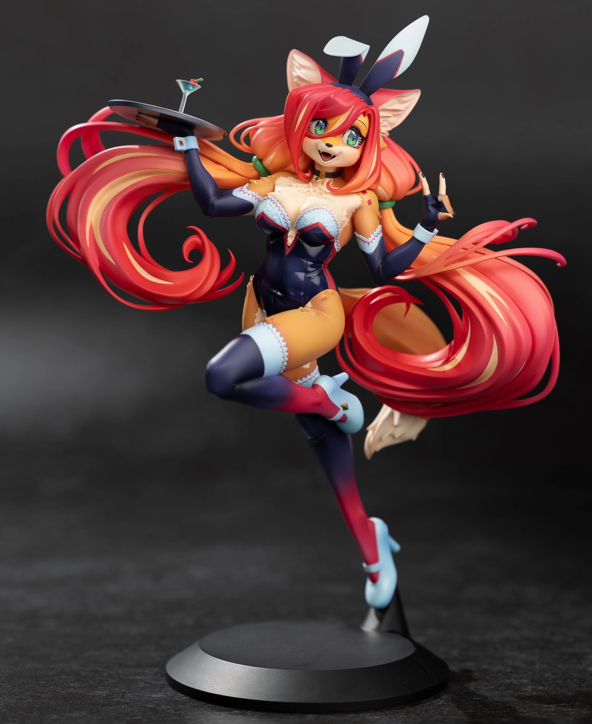 Bunnimals Rosa 1/7 Scale Figure Designer creation Movie Statue