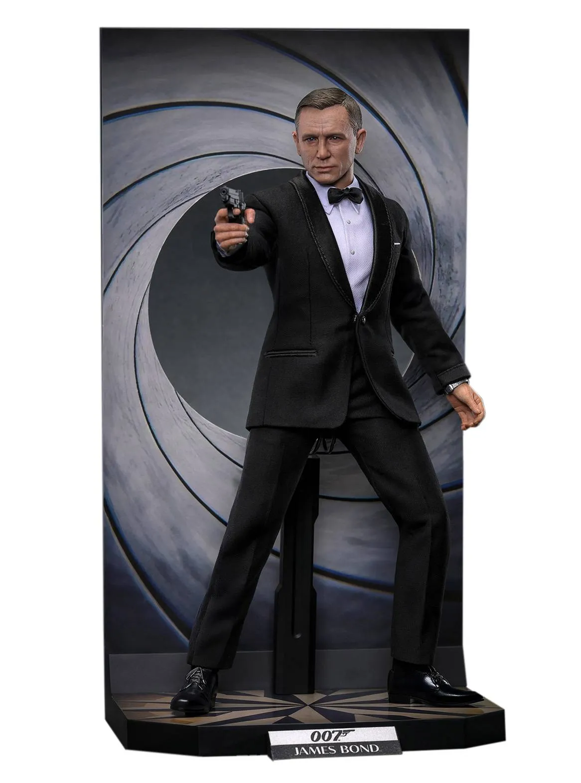Hot Toys James Bond - No Time To Die - MMS803 - 1/6 Scale Collectible Figure Scientific Genius Turn Taking