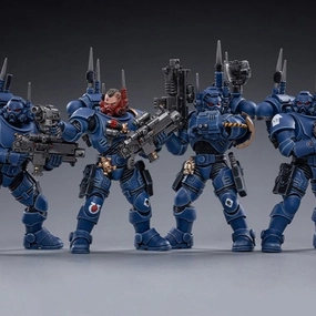 WARHAMMER 40K ?C ULTRAMARINES INFILTRATORS 1/18 Fairy tale