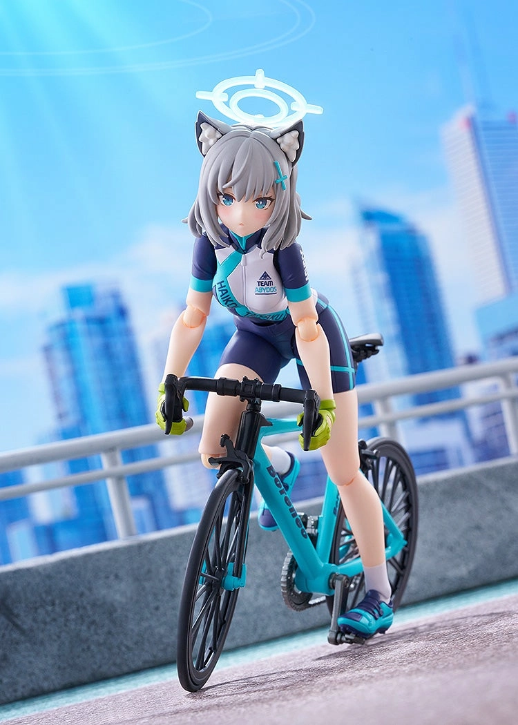 Mammal Figure Figma 664-DX Shiroko Sunaookami (Cycling) DX Edition