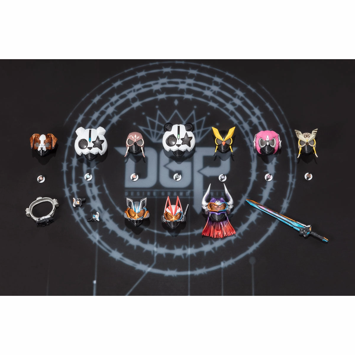 S.H.Figuarts DESIRE GRAND PRIX! ENTRY RAISE SET Handmade Sculpture