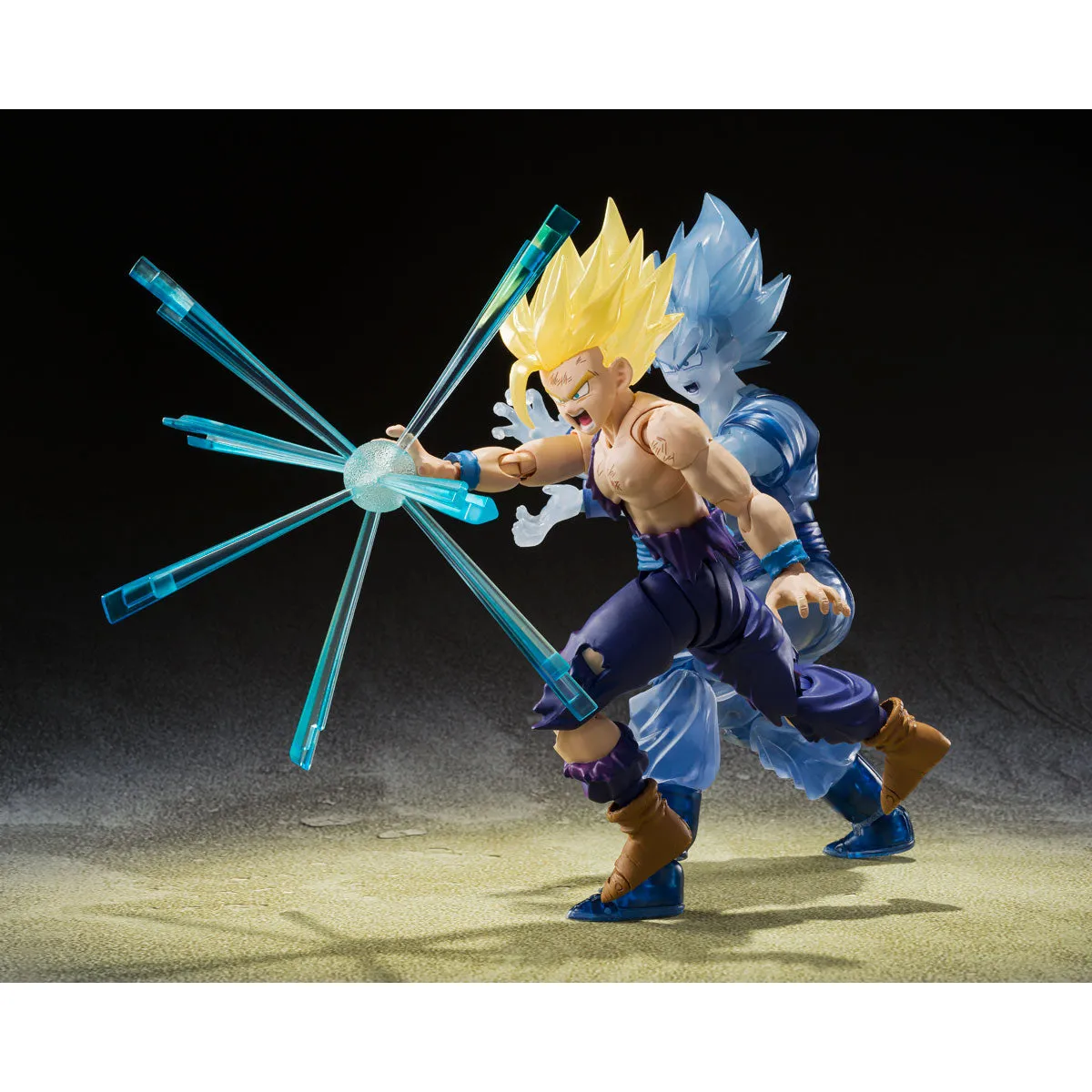 S.H.Figuarts SUPER SAIYAN SON GOKU & SUPER SAIYAN SON GOHAN Exclusive Edition Designer Decor Variant Paint