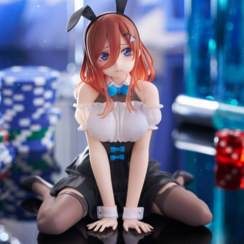 The Quintessential Quintuplets 3 Desktop Cute Figure Miku Nakano (Bunny Ver.) Hobby Figure