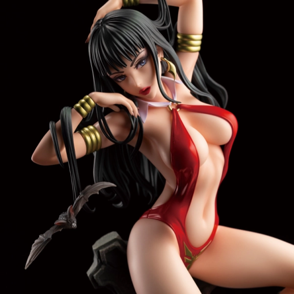 Vampirella Bishoujo Statue Surrealist Art Action Display