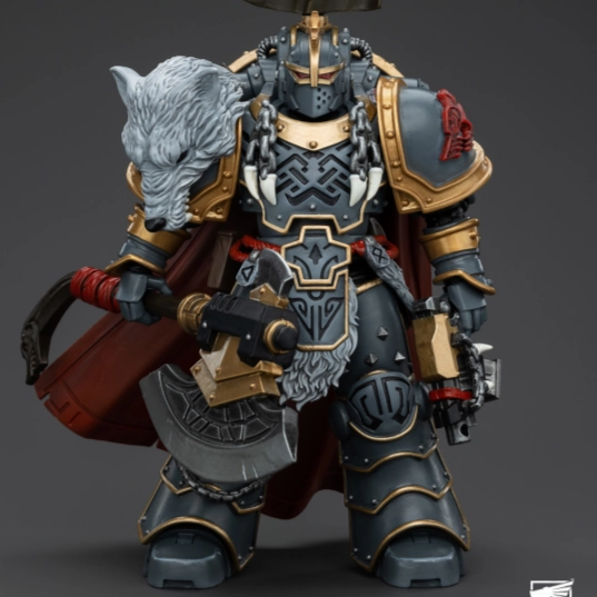 WARHAMMER Space Wolves Legion Praetor with Power Axe and Combat Shield Movie Sculpture Shelving Decoration